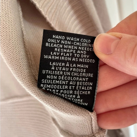 Joan Vass  Cardigan - Picture 6 of 6